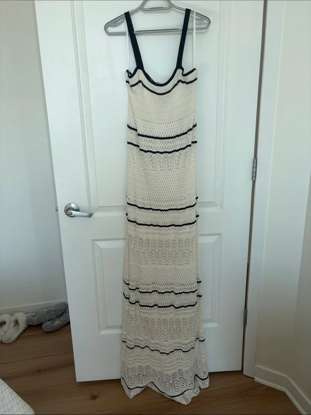 Abercrombie & Fitch Cream Maxi Dress with Black Trim